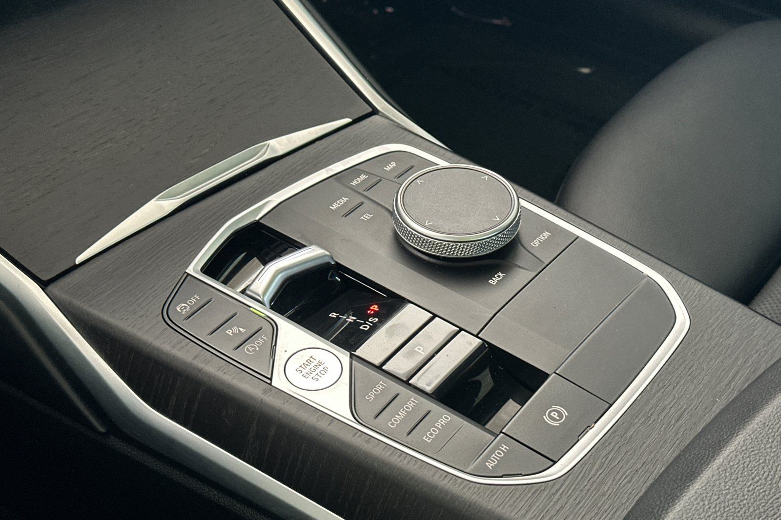 2023 BMW 3 Series 330i - Photo 26