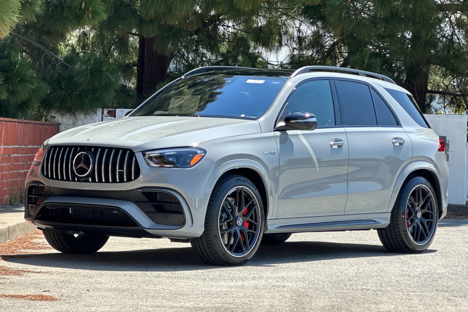 2026 Mercedes-Benz GLE AMG GLE63 S - Photo 8