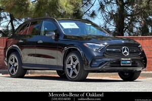 2025 Mercedes-Benz GLC 300 SUV