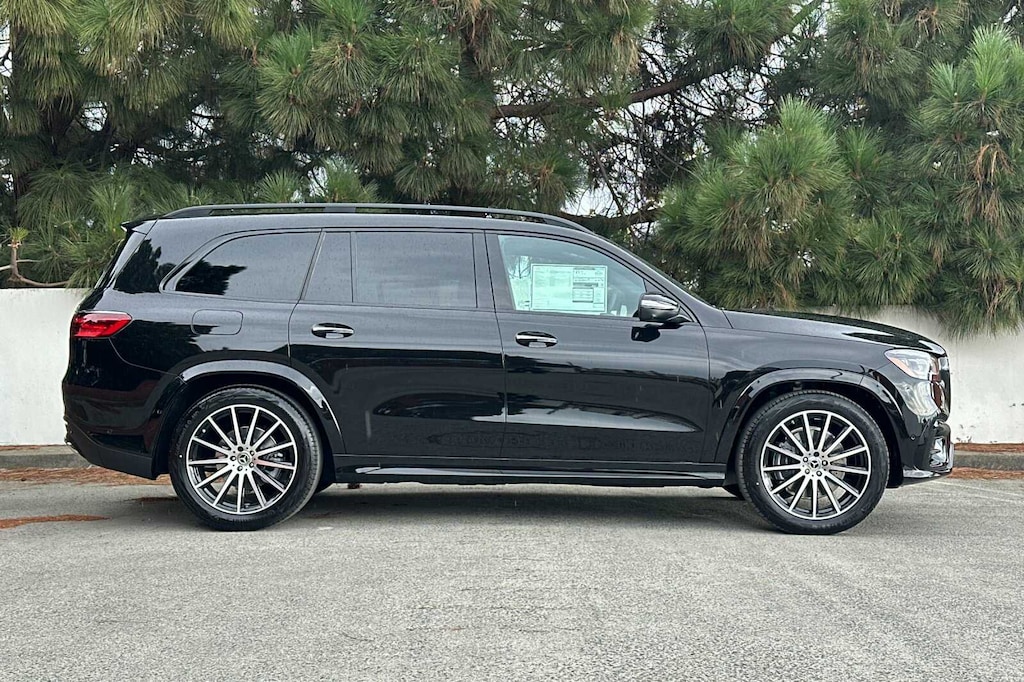 New 2026 Mercedes-Benz GLS 450 4MATIC SUV