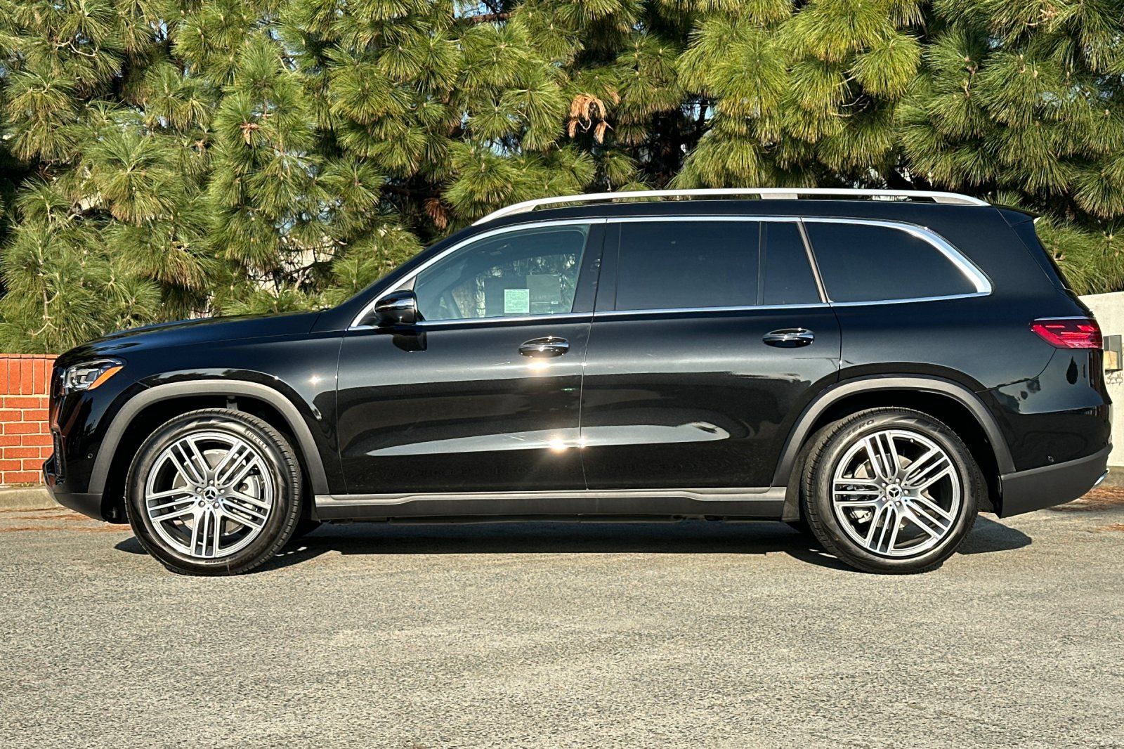 2026 Mercedes-Benz GLS Base - Photo 7