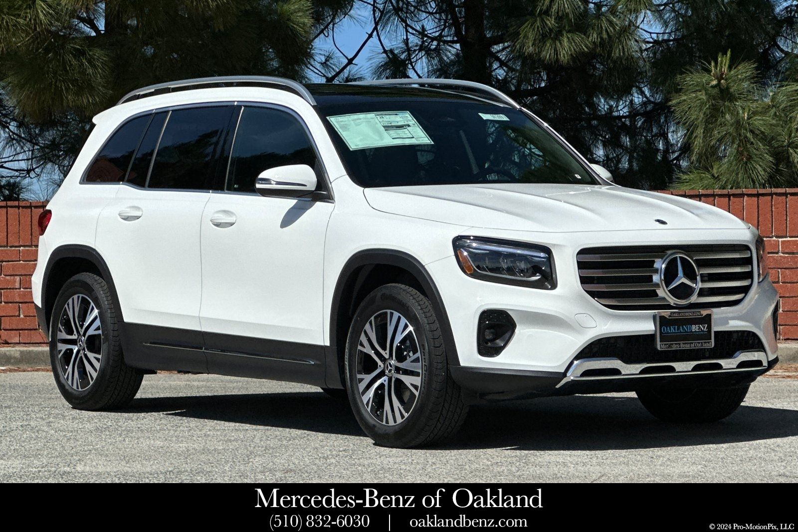 2026 Mercedes-Benz GLB GLB 250's photo