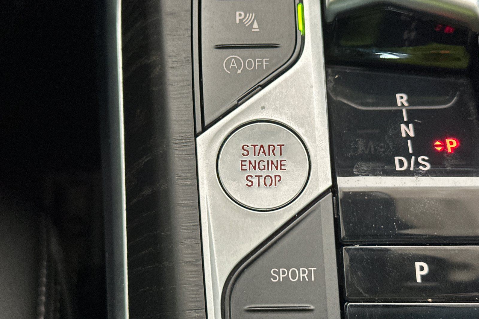 2023 BMW 3 Series 330i - Photo 27