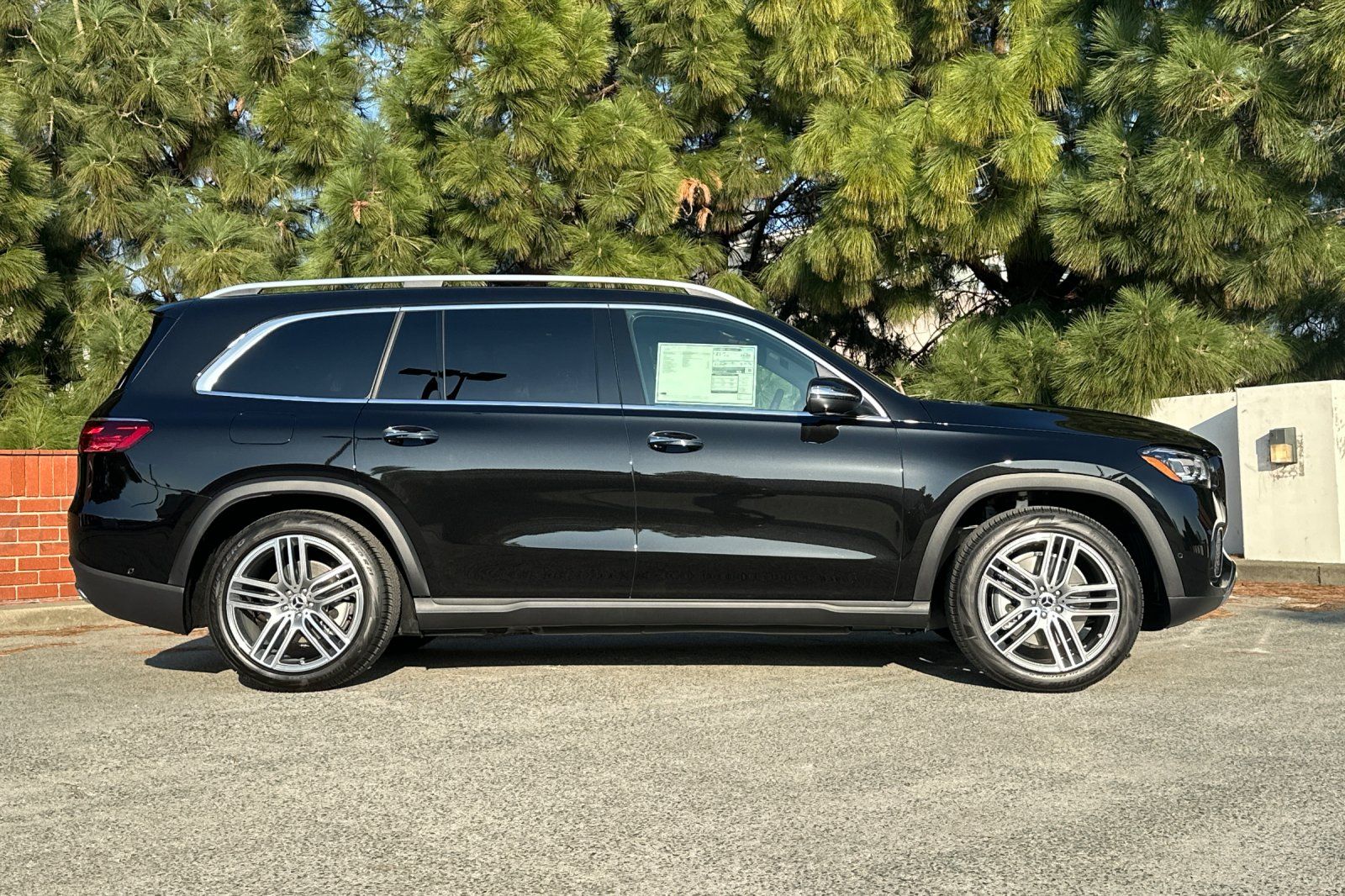 2026 Mercedes-Benz GLS Base - Photo 3