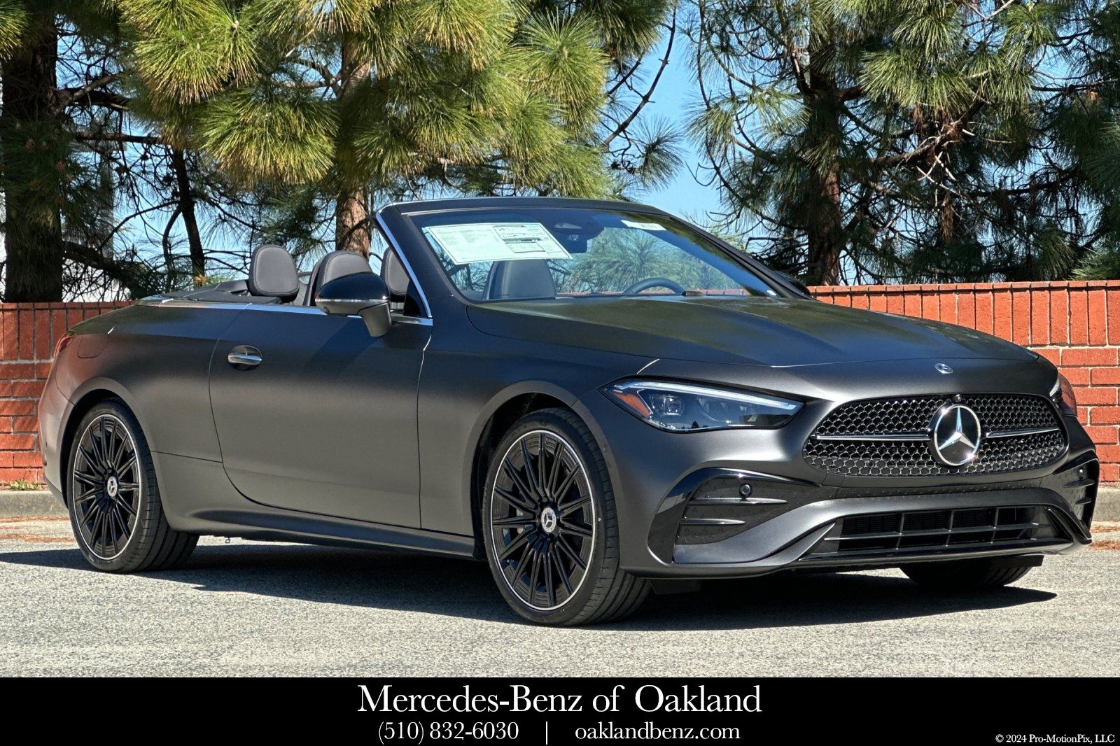 2026 Mercedes-Benz CLE CLE 450 4Matic Cabriolet's photo