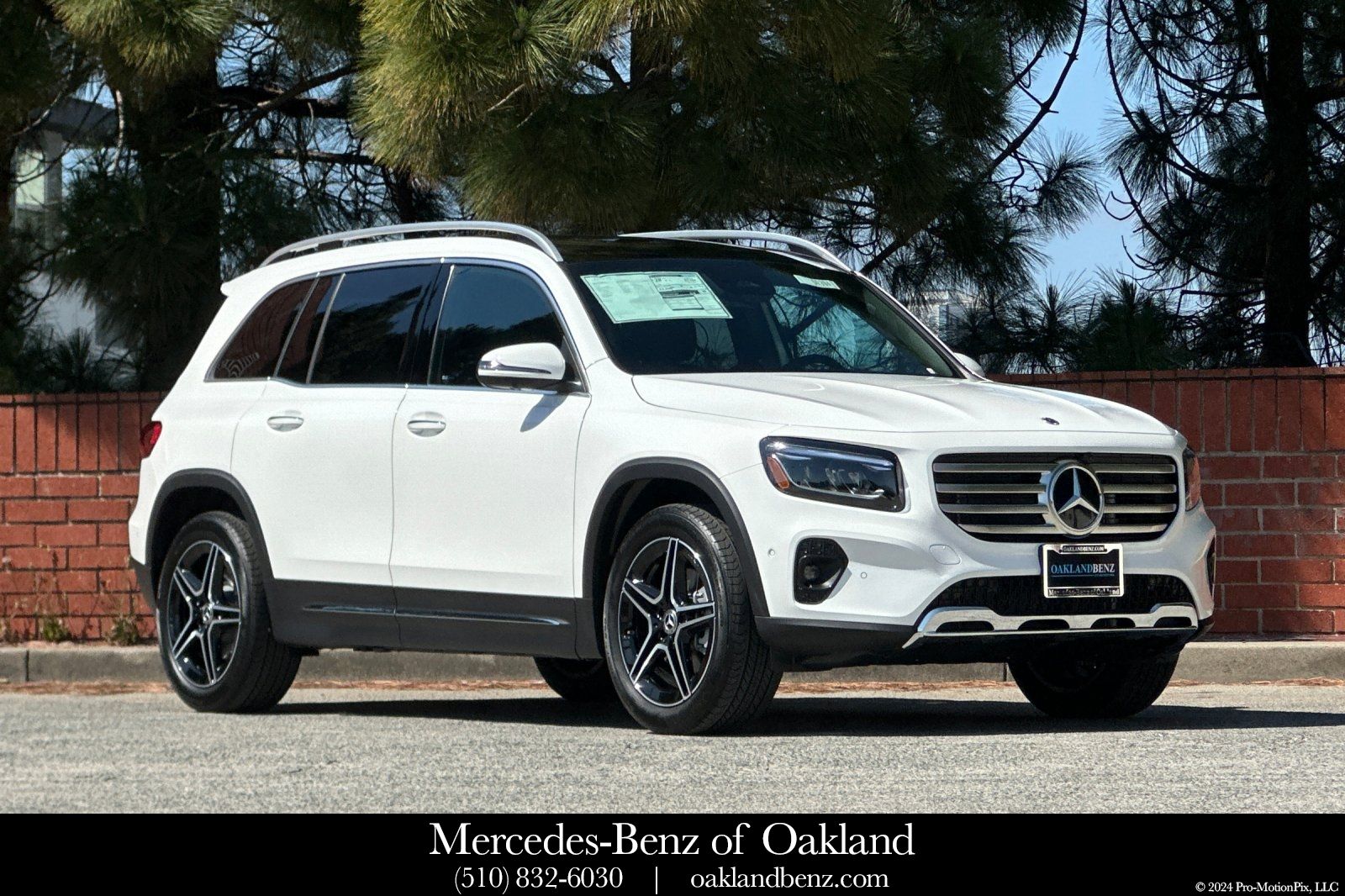 2026 Mercedes-Benz GLB GLB 250's photo