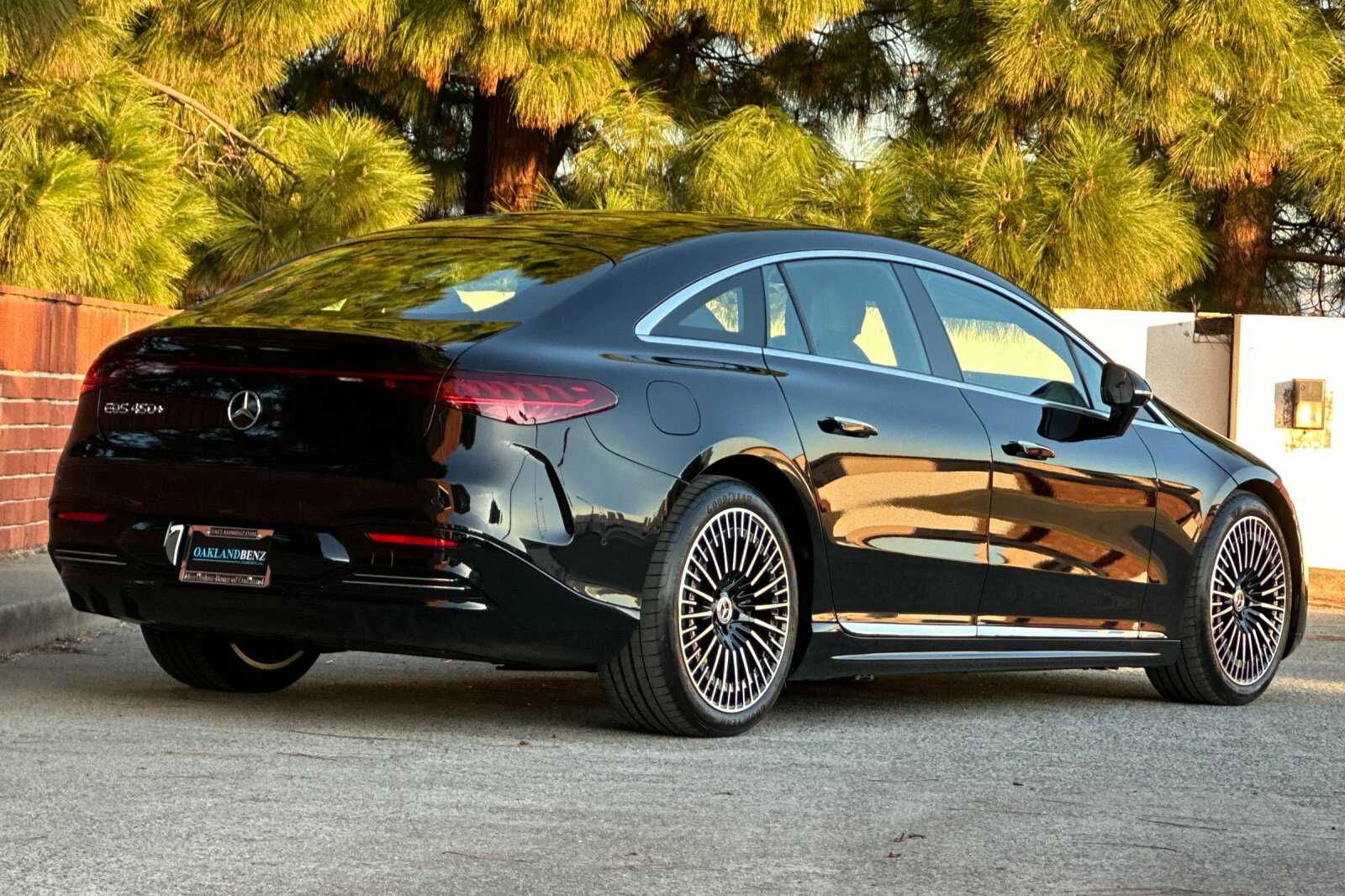 2026 Mercedes Benz EQS Sedan 450 photo 4