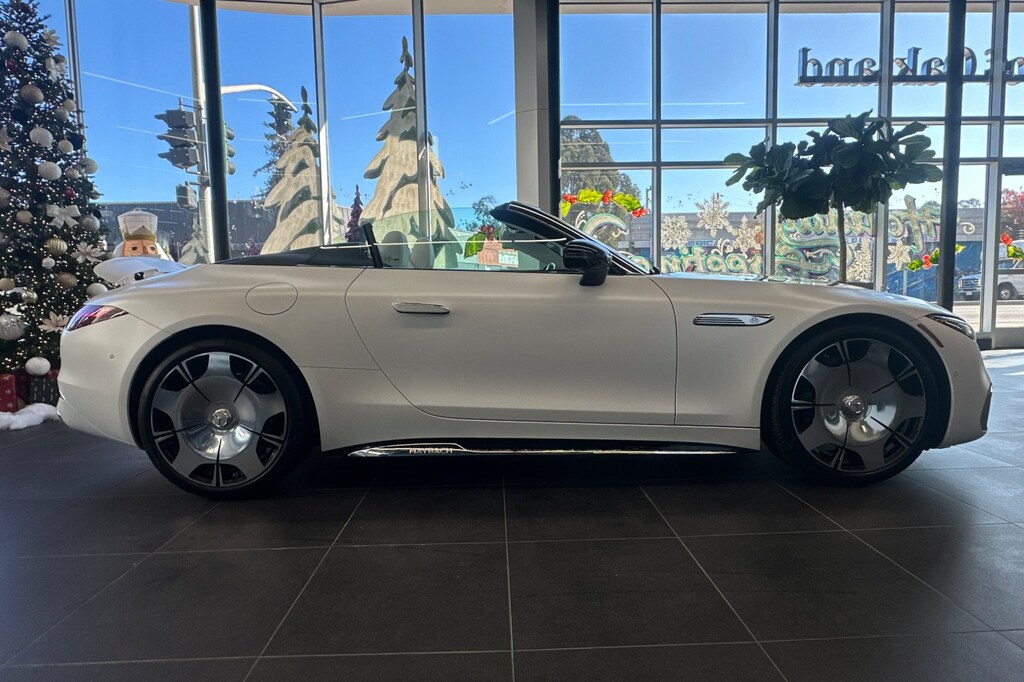 New 2026 Mercedes-Benz Maybach SL 680 Monogram Series 4MATIC Convertible