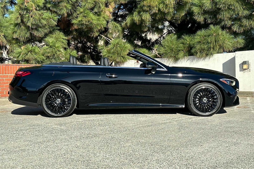 New 2025 Mercedes-Benz CLE 300 4MATIC Convertible