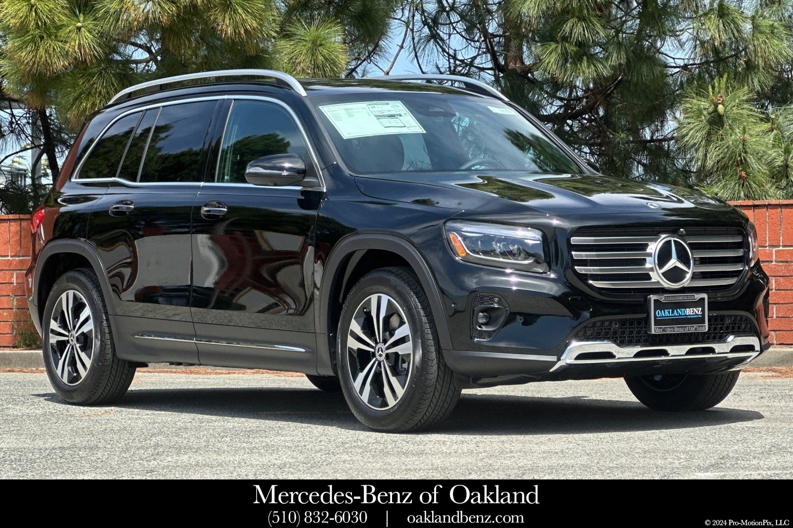 2026 Mercedes-Benz GLB GLB 250's photo