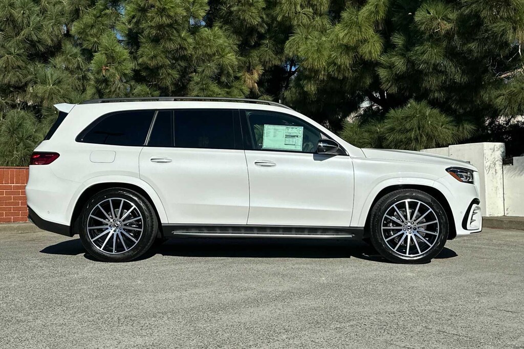 New 2026 Mercedes-Benz GLS 580 4MATIC SUV