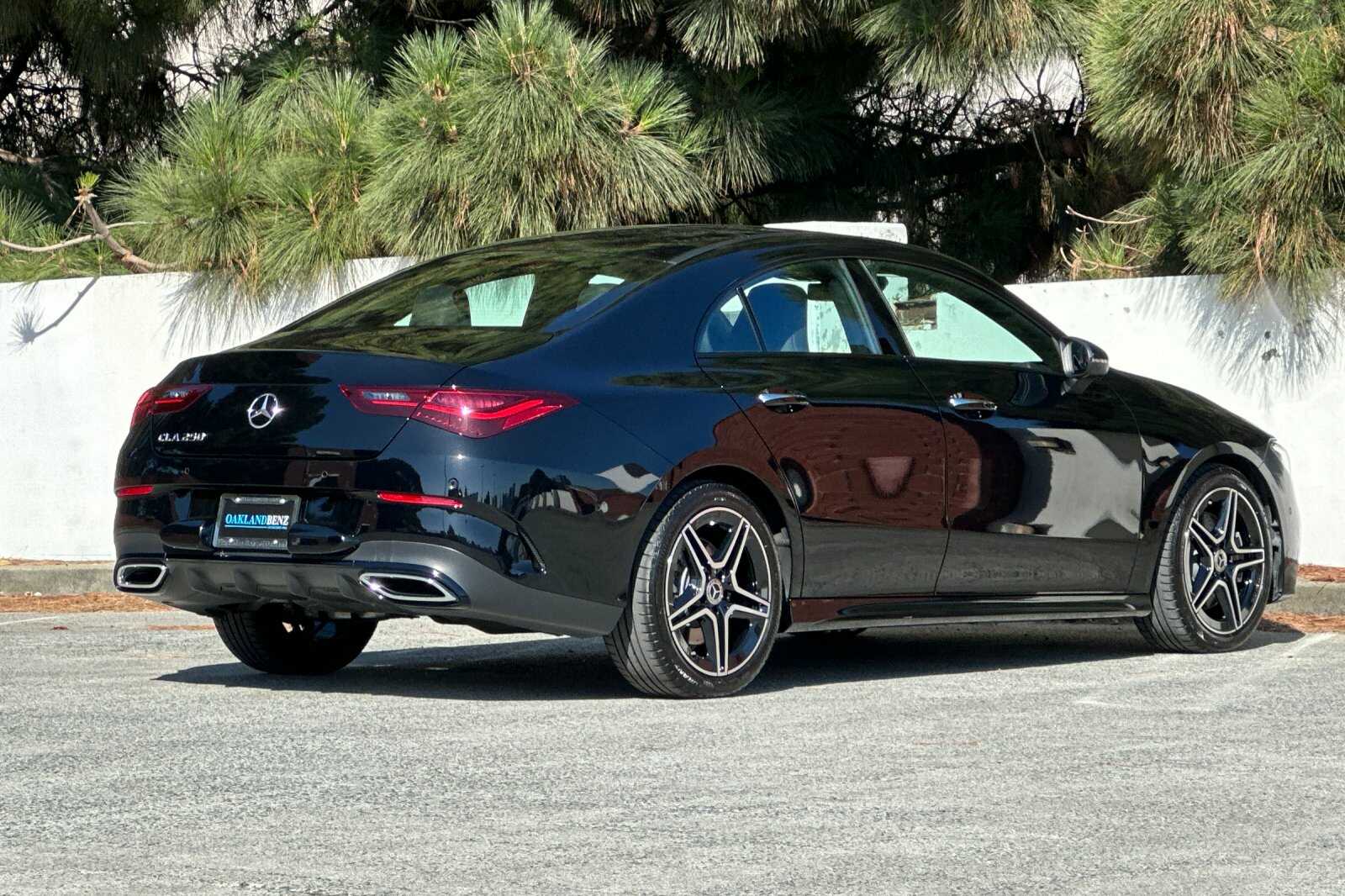 2025 Mercedes Benz CLA 250 photo 4