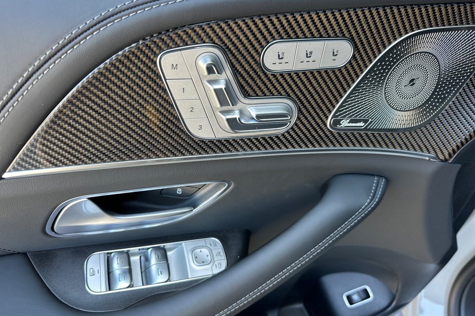 2026 Mercedes-Benz GLE AMG GLE63 S - Photo 11