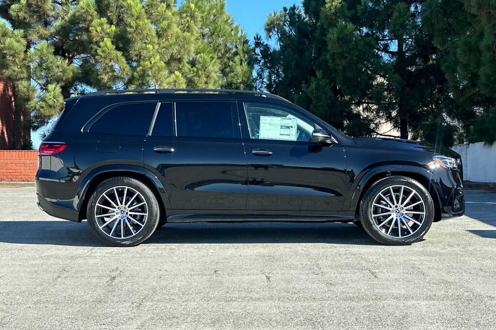 New 2026 Mercedes-Benz GLS 450 4MATIC SUV