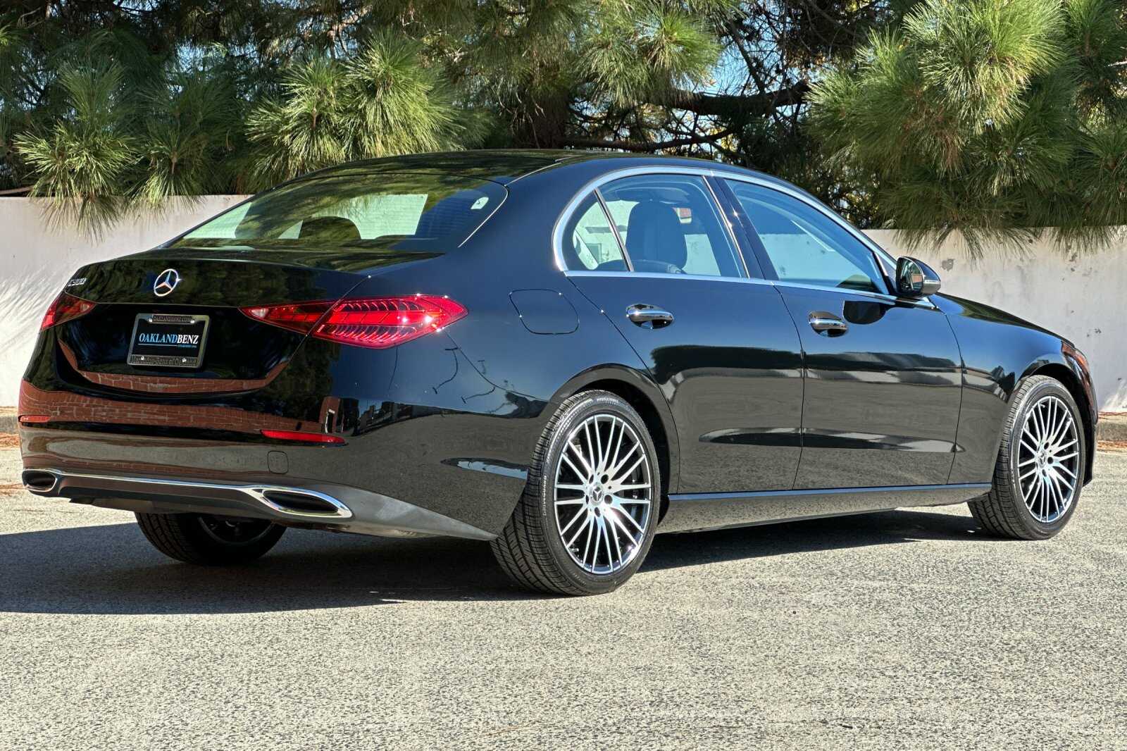 2023 Mercedes Benz C 300 Sedan photo 4