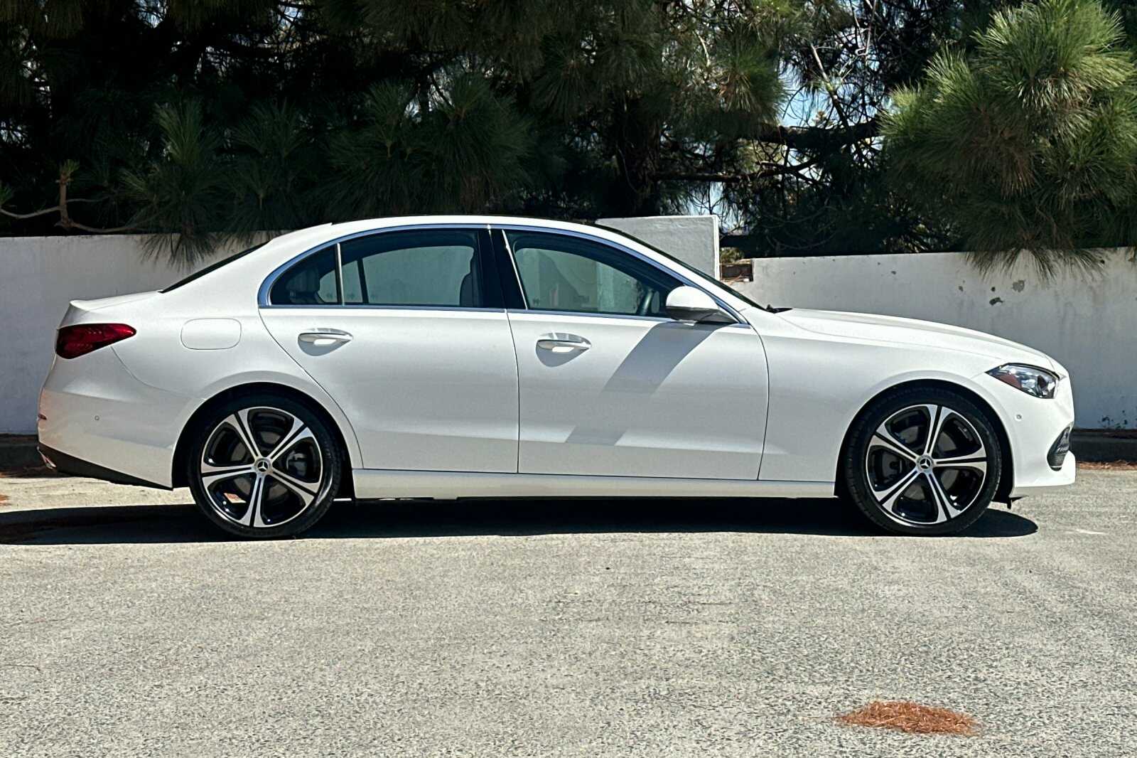 2025 Mercedes Benz C 300 Sedan photo 3