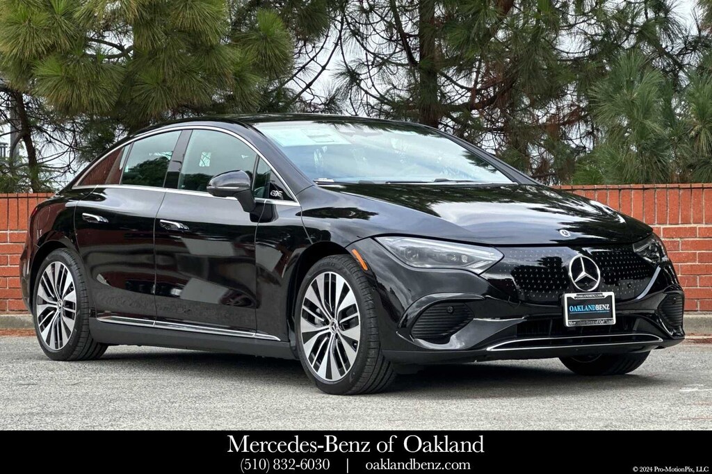 New 2026 Mercedes-Benz EQE 4D Sedan Sedan
