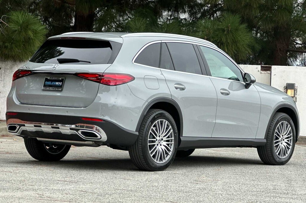 New 2026 Mercedes-Benz GLC 300  SUV