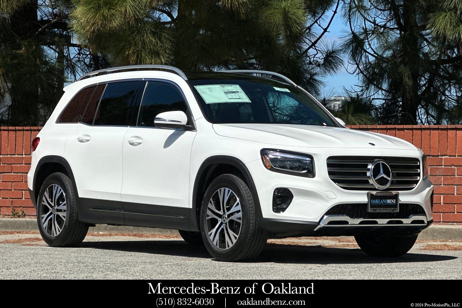 2026 Mercedes-Benz GLB GLB 250's photo