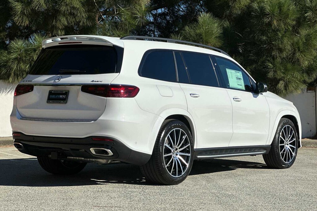New 2026 Mercedes-Benz GLS 580 4MATIC SUV