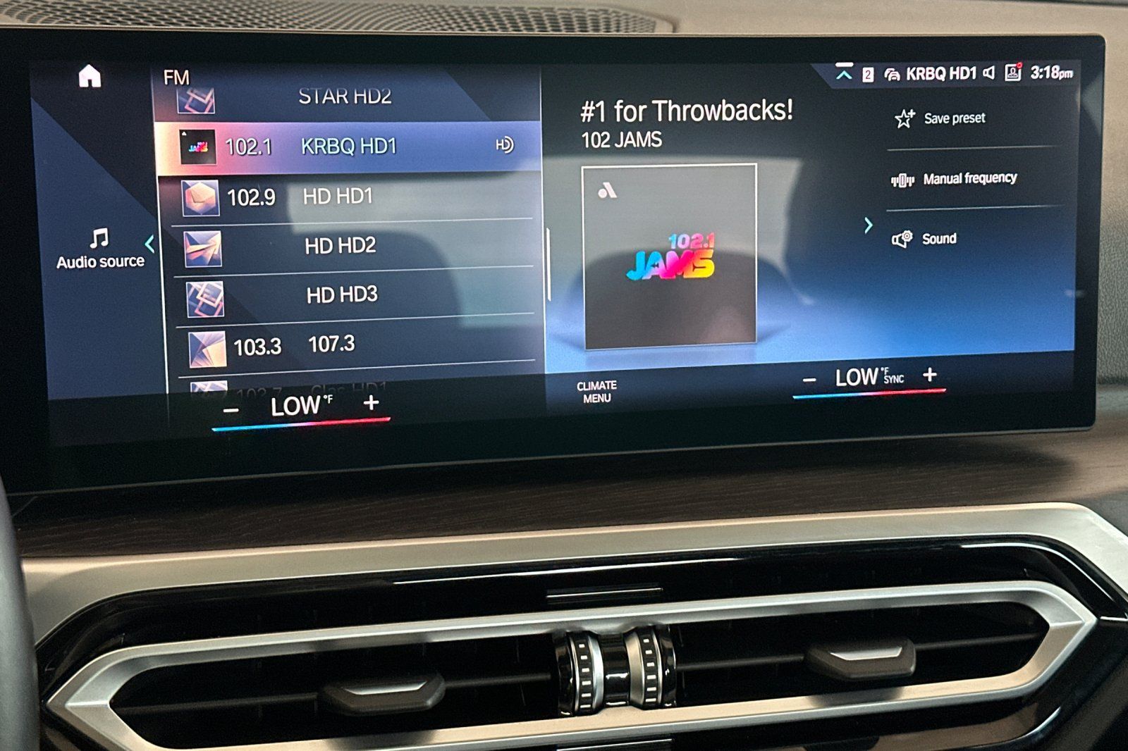 2023 BMW 3 Series 330i - Photo 22
