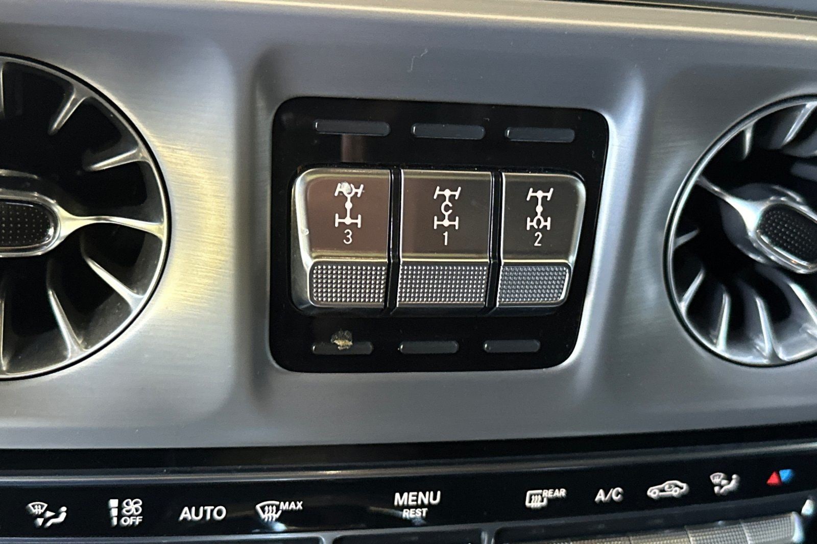 2024 Mercedes-Benz G-Class AMG G63 - Photo 46