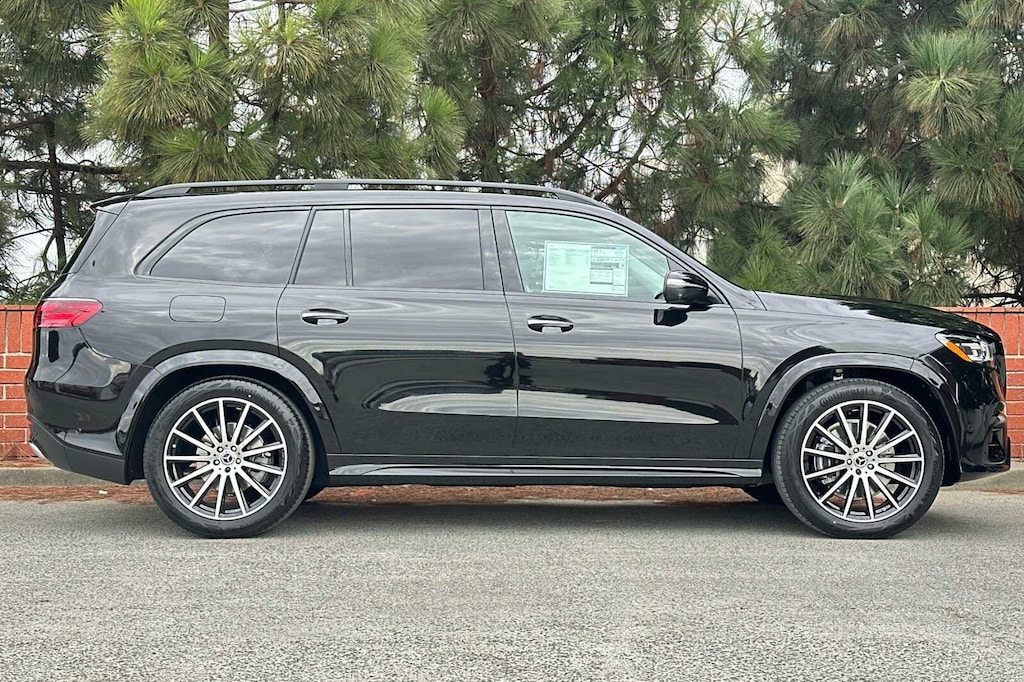New 2026 Mercedes-Benz GLS 450 4MATIC SUV