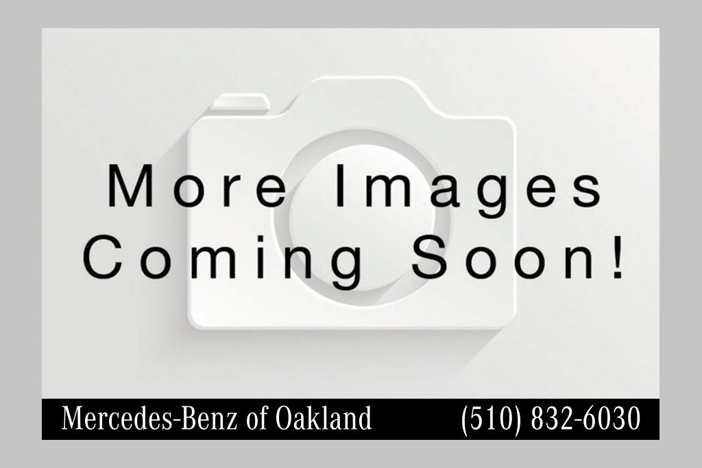 2022 Mercedes-Benz GLB GLB 250 4MATIC's photo