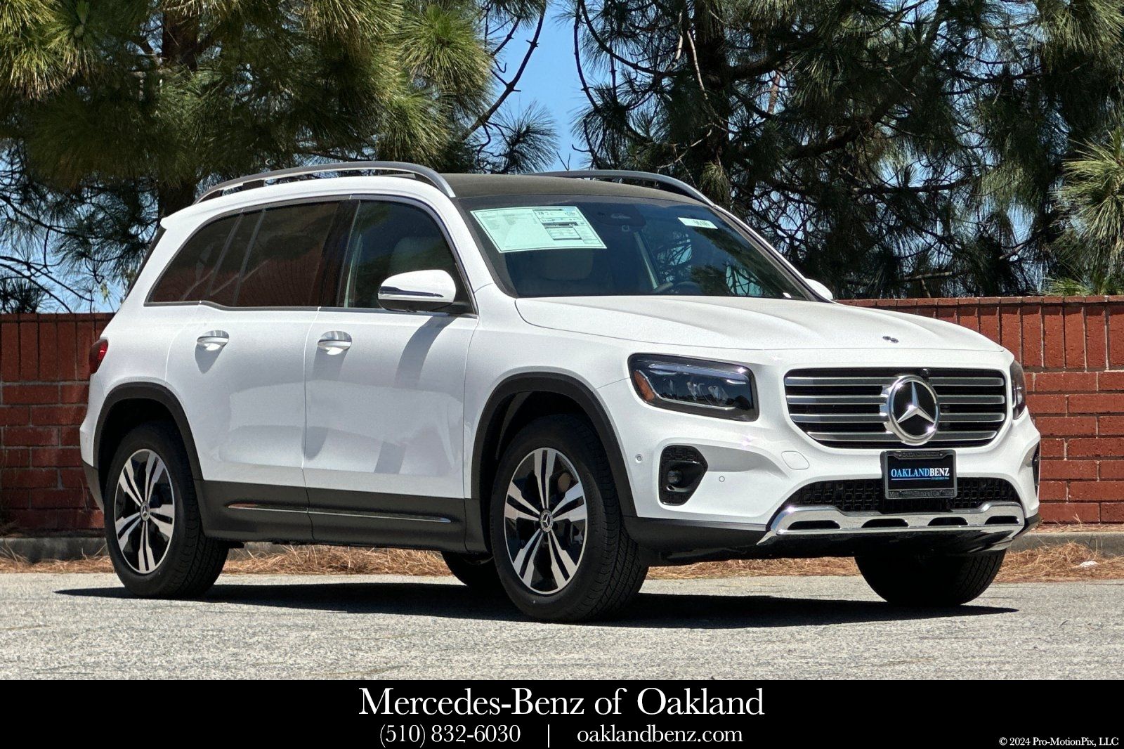 2026 Mercedes-Benz GLB GLB 250's photo