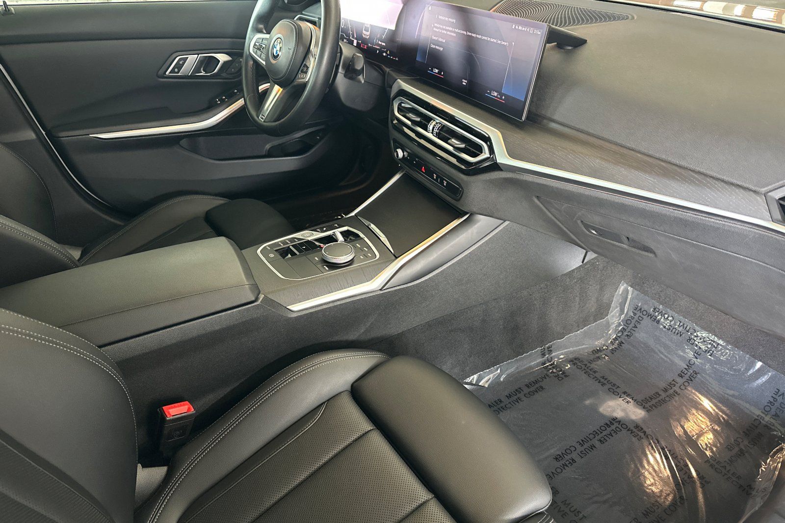 2023 BMW 3 Series 330i - Photo 18