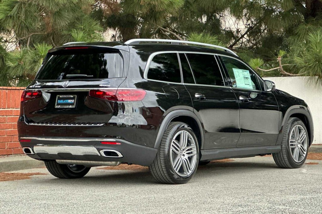 New 2026 Mercedes-Benz GLS 450 4MATIC SUV