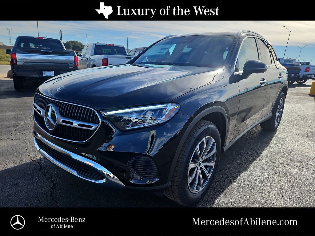 2026 Mercedes-Benz GLC
