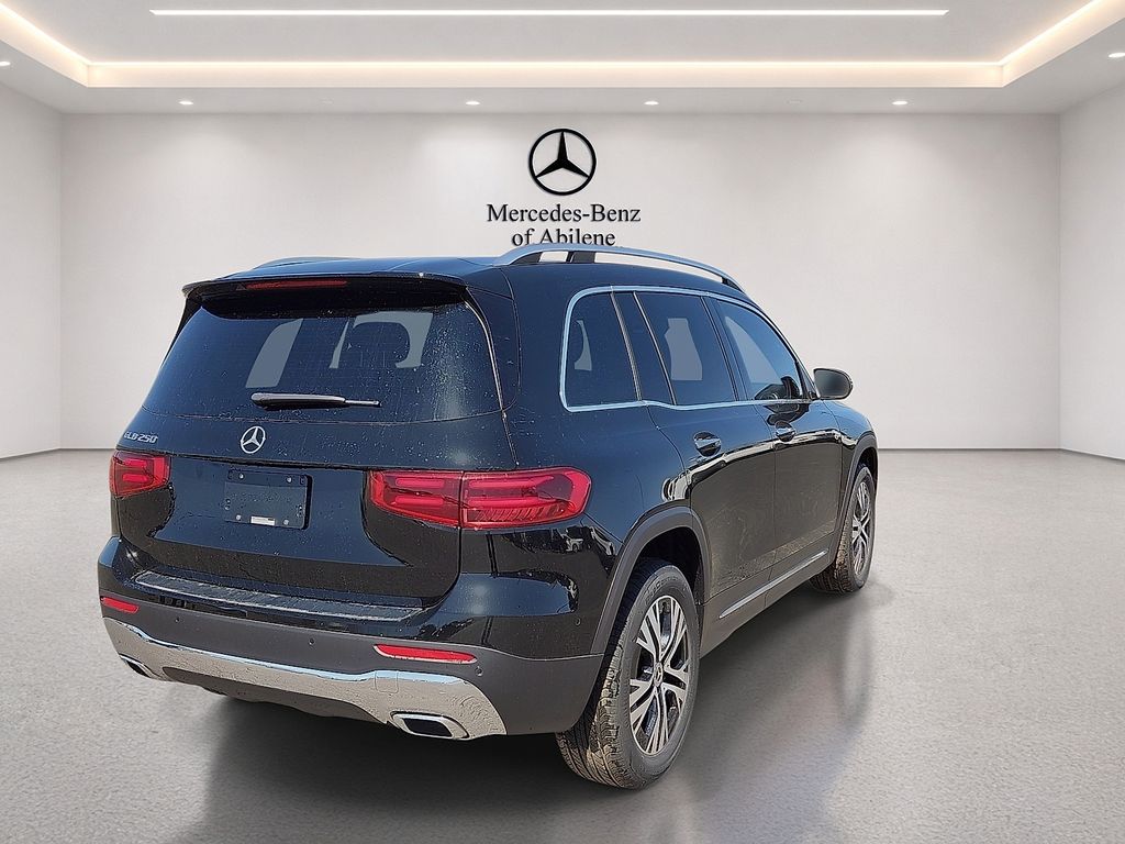 2025 Mercedes-Benz GLB Base - Photo 7