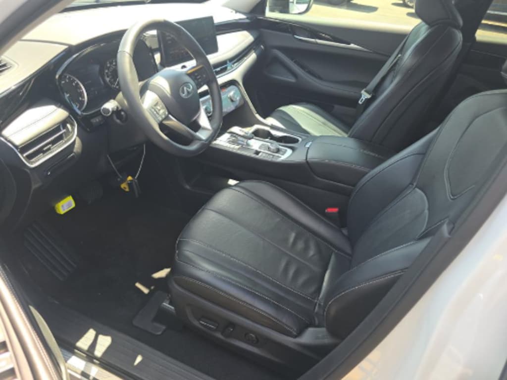 Used 2023 INFINITI QX60 PURE SUV