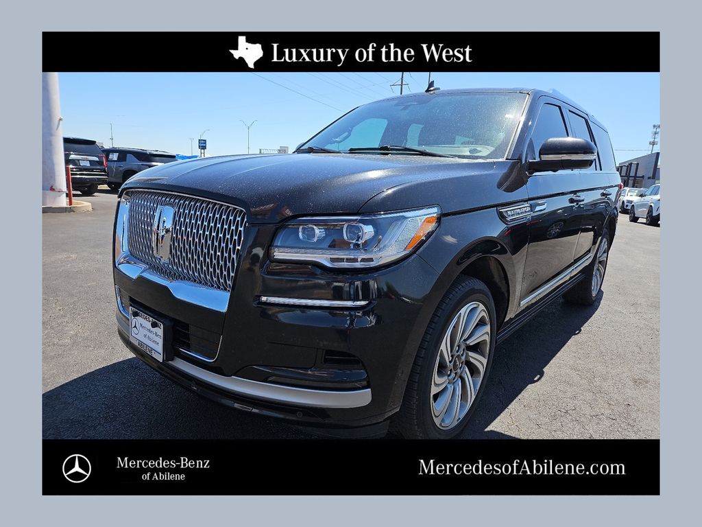 2022 Lincoln Navigator Reserve 4WD's photo