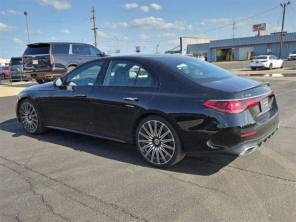 2025 Mercedes Benz E 350 photo 4