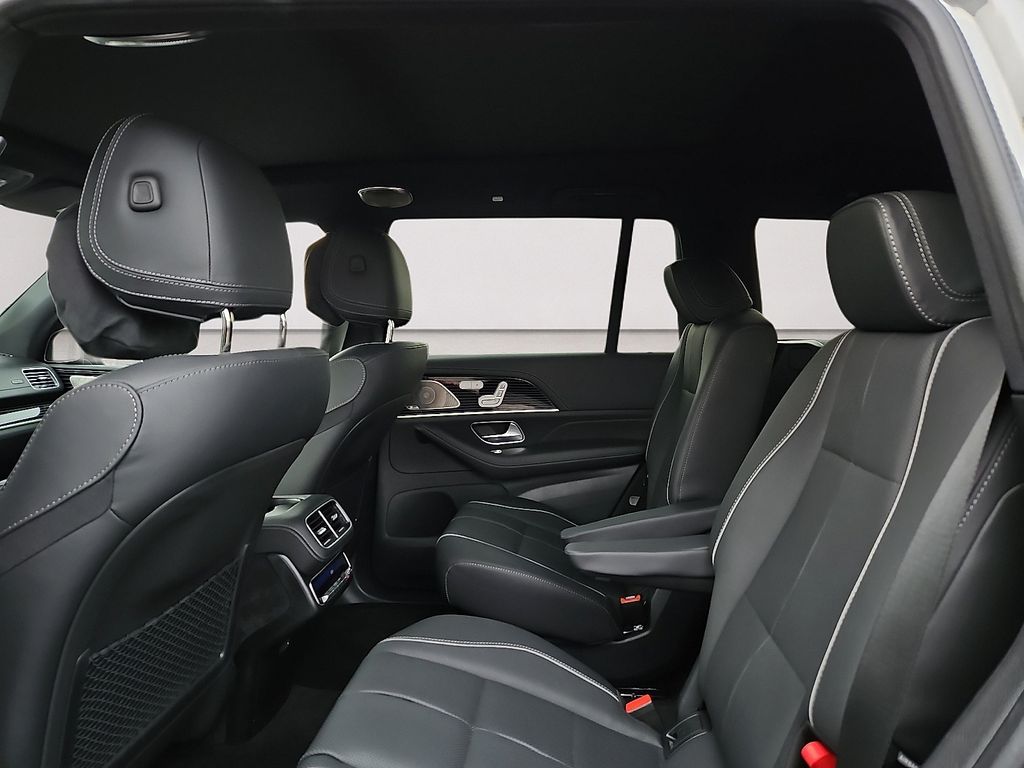 2025 Mercedes-Benz GLS Base - Photo 15