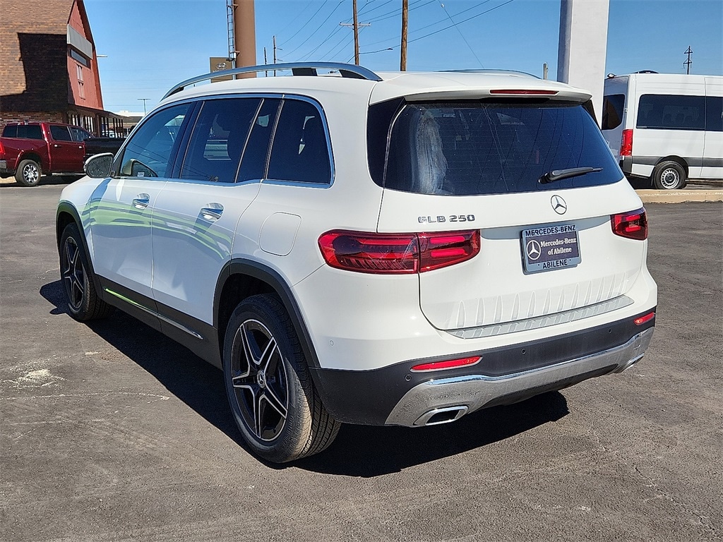 New 2026 Mercedes-Benz GLB 250 SUV