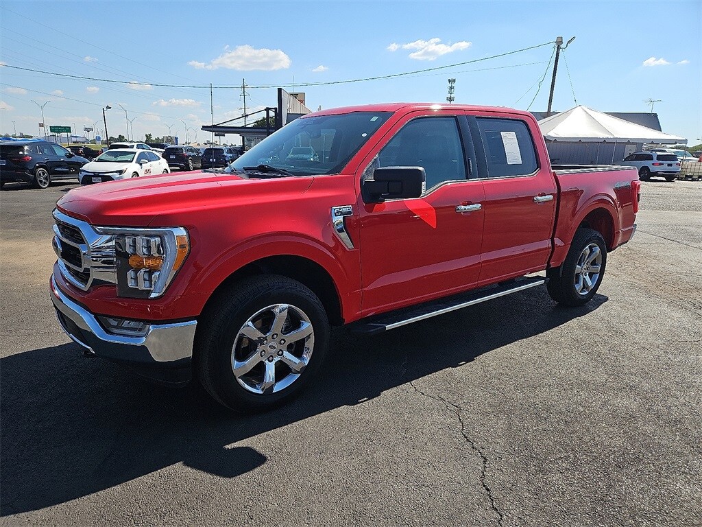 2023 Ford F-150 XLT photo 2