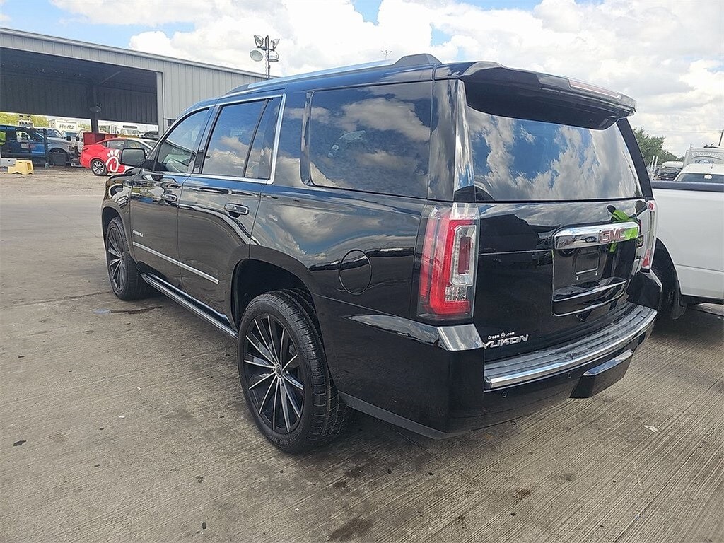 2018 Gmc Yukon Denali photo 2