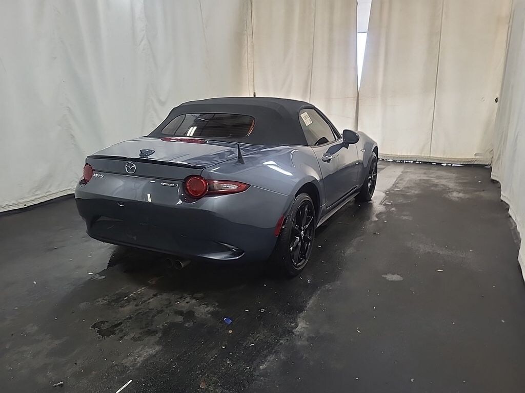 Used 2022 Mazda Mazda MX-5 Miata Club Convertible