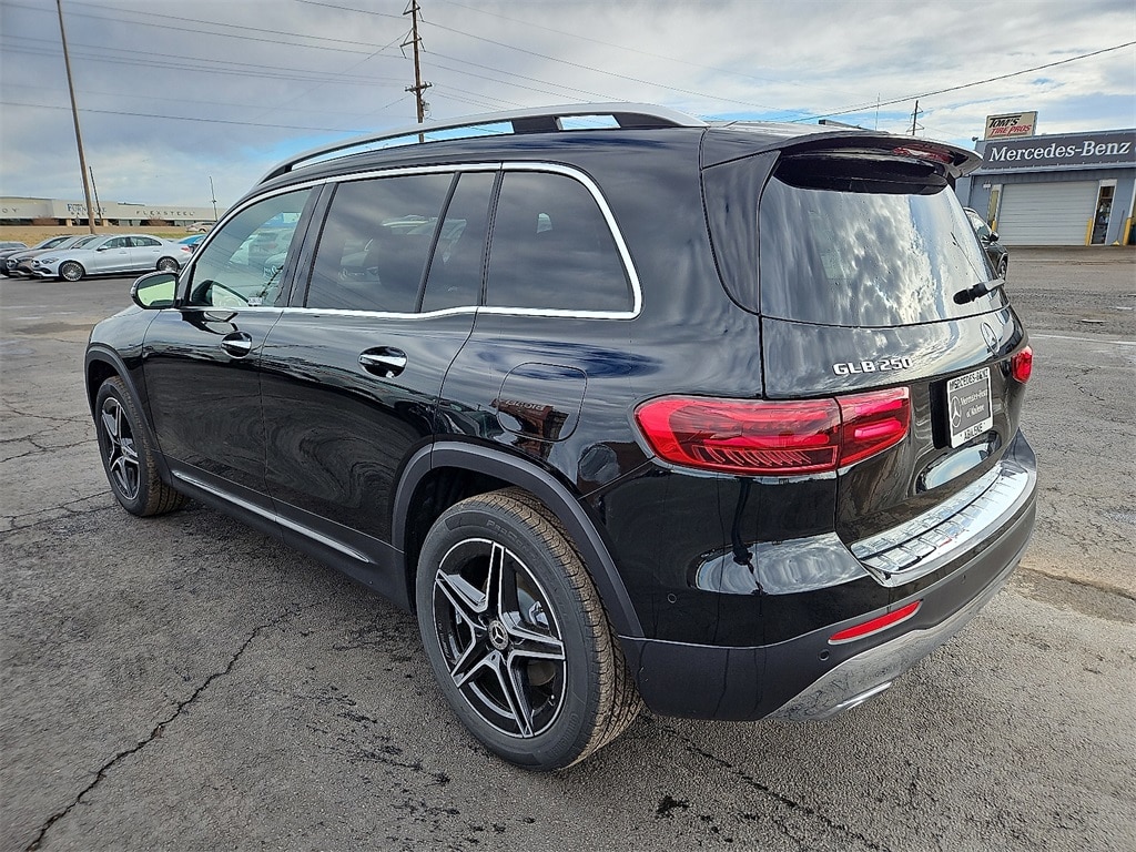 New 2026 Mercedes-Benz GLB 250 SUV