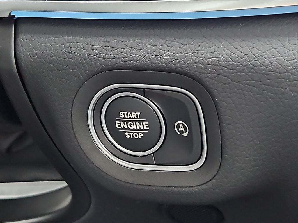 2025 Mercedes-Benz GLS Base - Photo 23