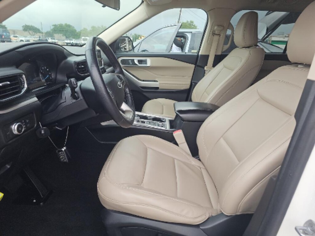 Used 2022 Ford Explorer XLT SUV