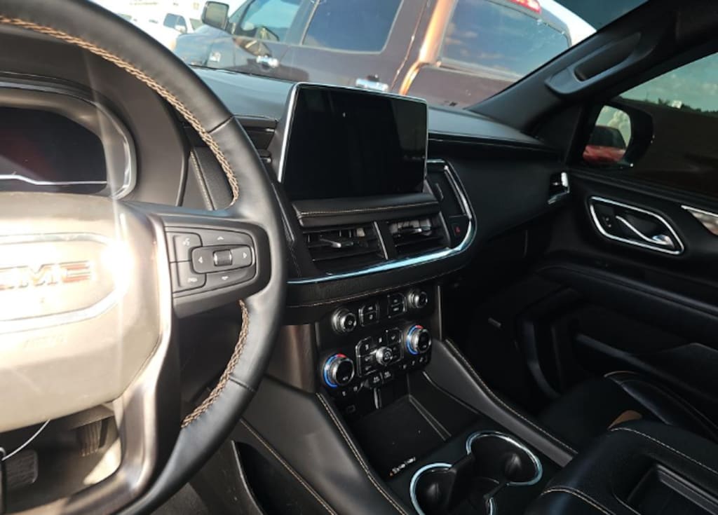 Used 2023 GMC Yukon AT4 SUV