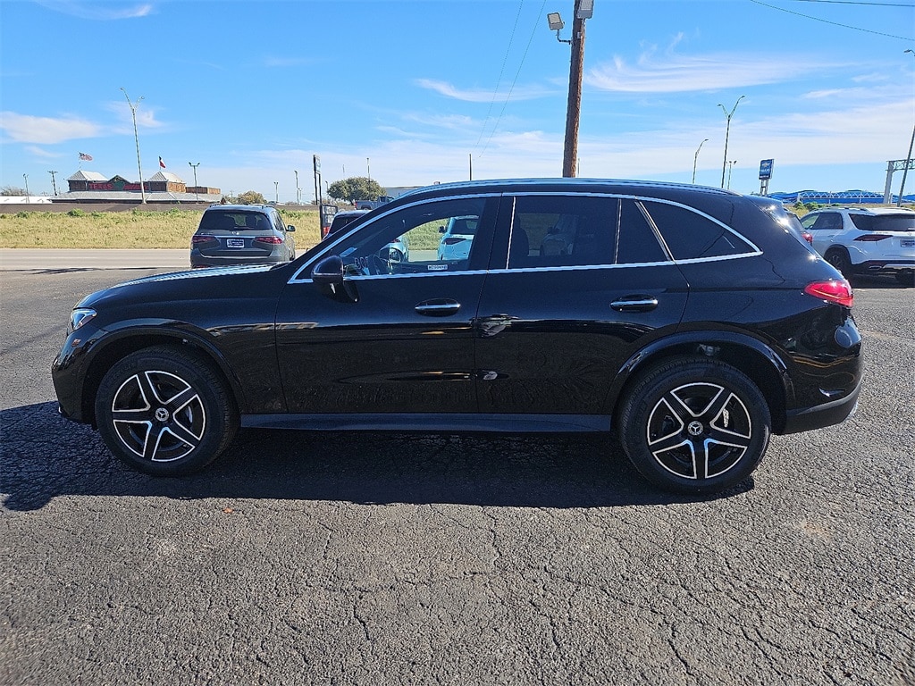 New 2026 Mercedes-Benz GLC 300 SUV