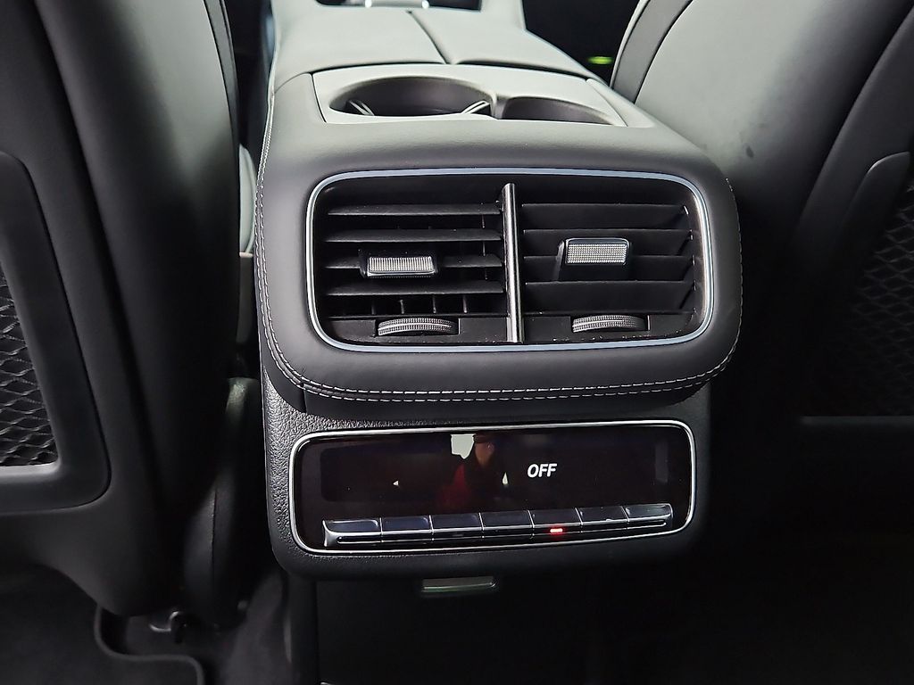 2025 Mercedes-Benz GLS Base - Photo 17