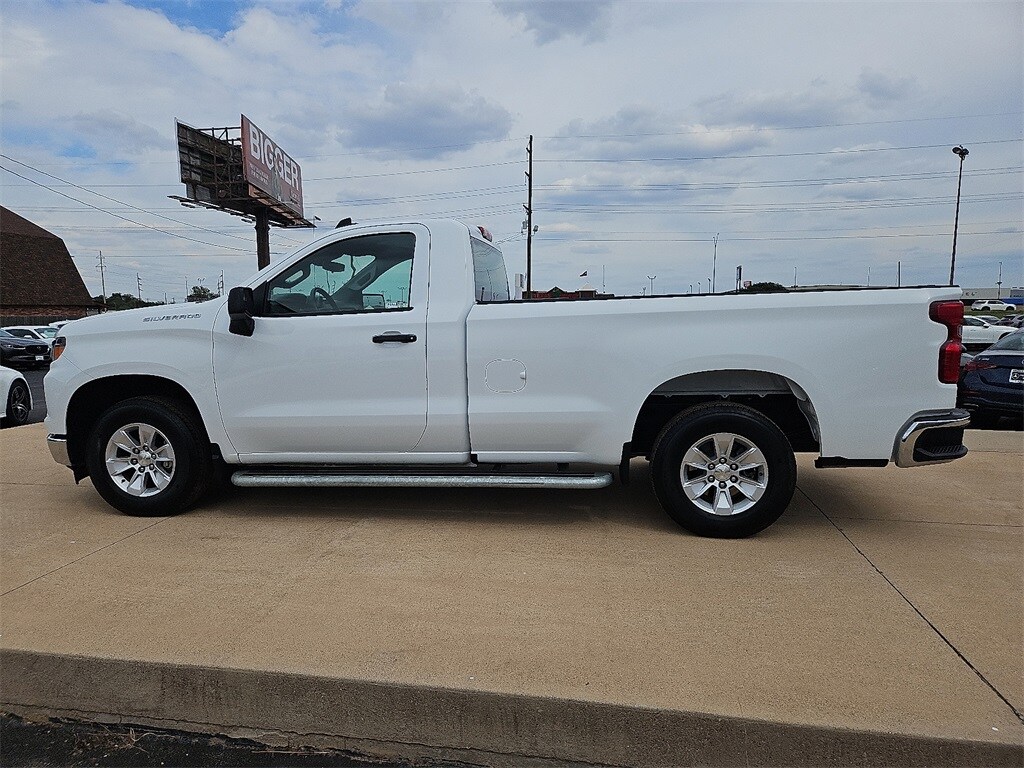 2024 Chevrolet Silverado 1500 Work Truck photo 2