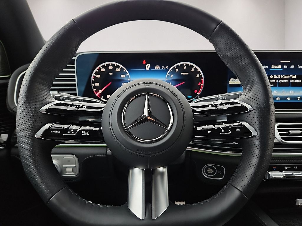 2025 Mercedes-Benz GLS Base - Photo 25