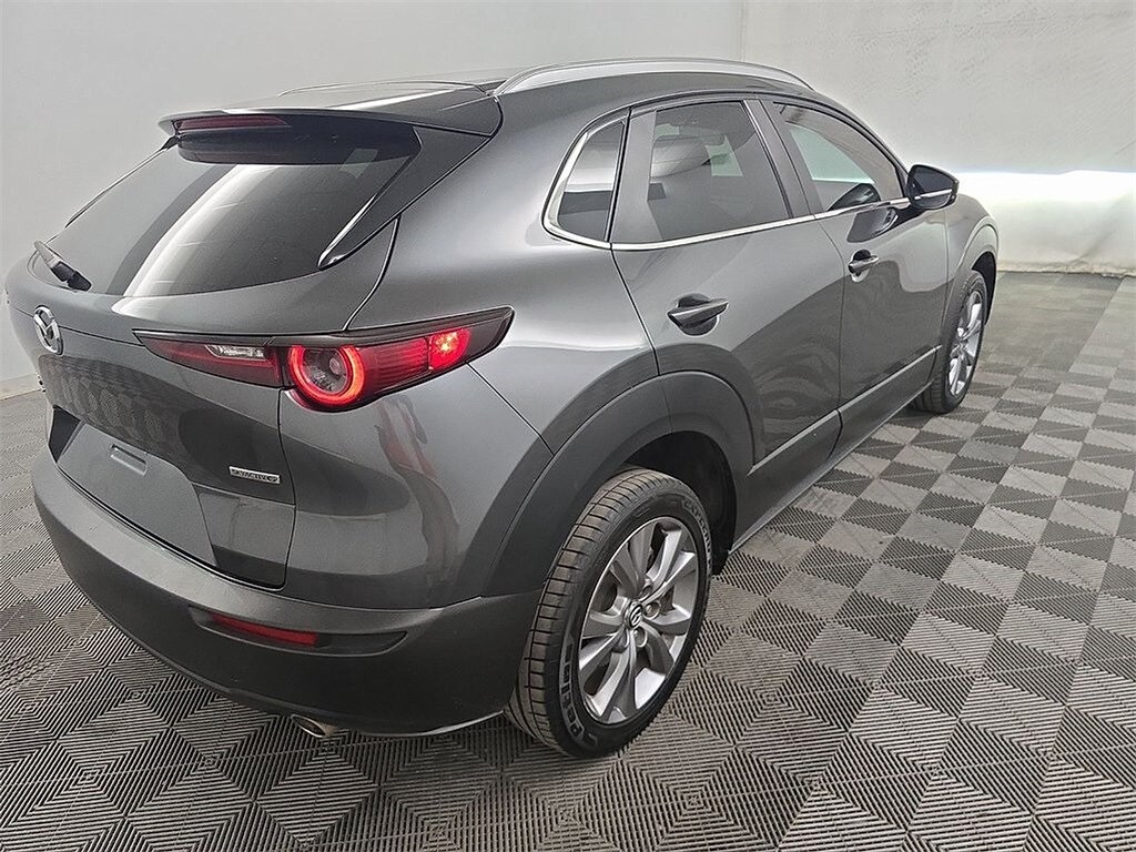 2022 Mazda CX-30 2.5 Select photo 2